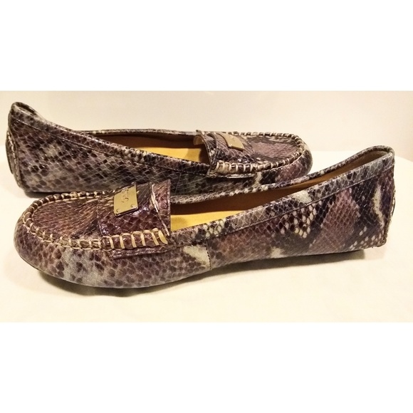 Vionic Addison Loafers Orthaheel Snakeskin Gray 8 - Picture 2 of 6